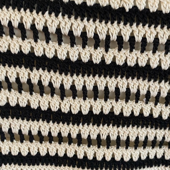 VERONICA BEARD Arzoo Cropped Crochet Cotton Knit Off White & Black Pants Medium - Picture 6 of 10